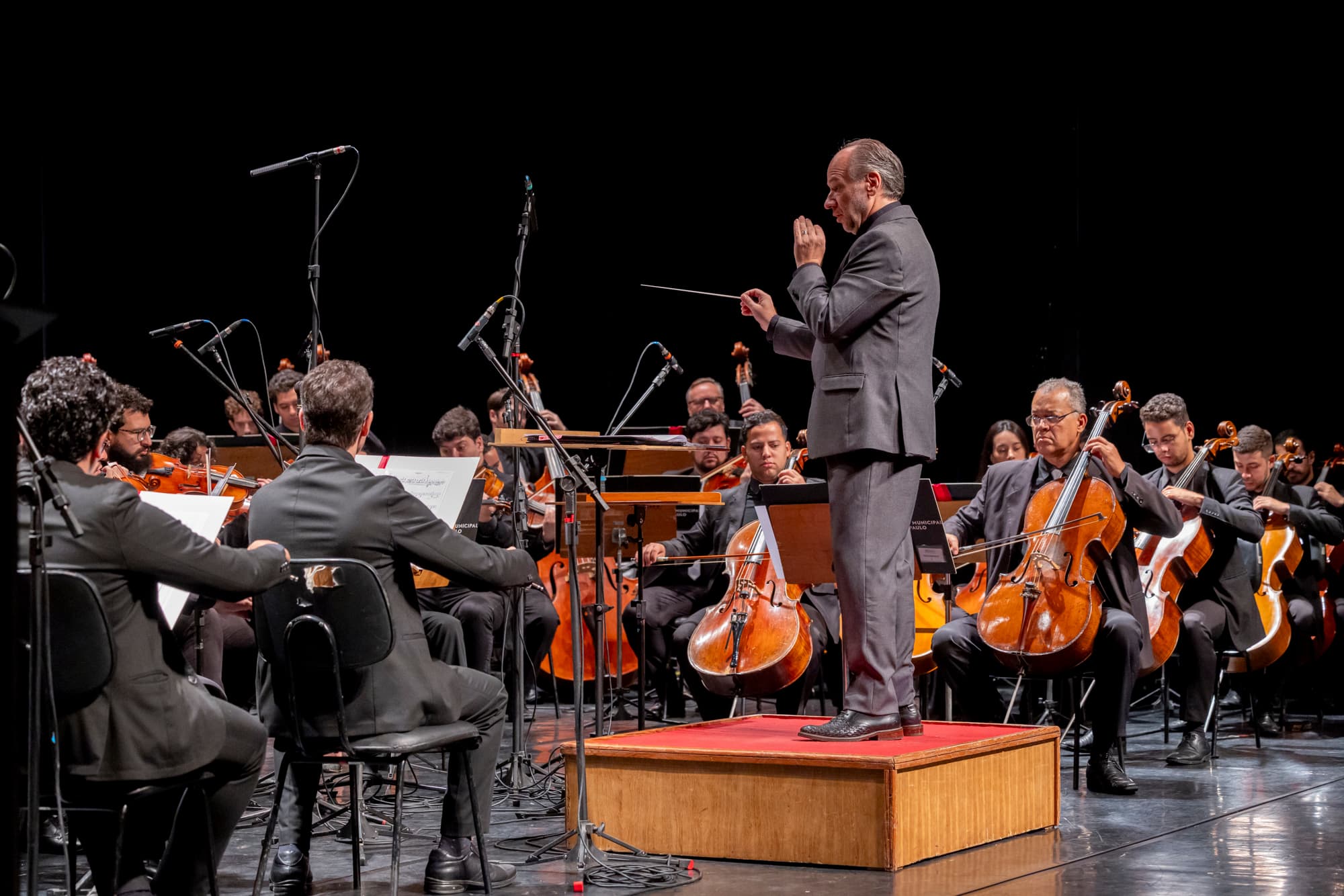 Revisitas: Satie, Debussy, Mussorgsky e Ravel